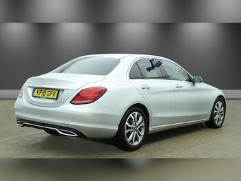 Used Mercedes-Benz C Class 2018 for sale - 78457680: Photo
