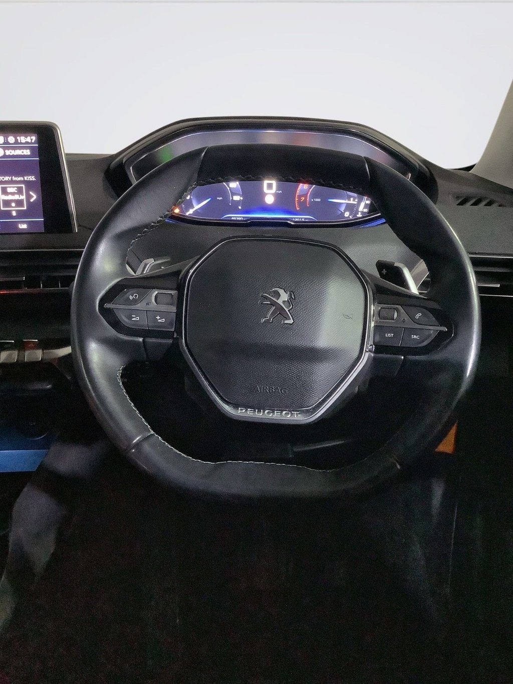 Used Peugeot 3008 2019 for sale - 76855072: Photo 16