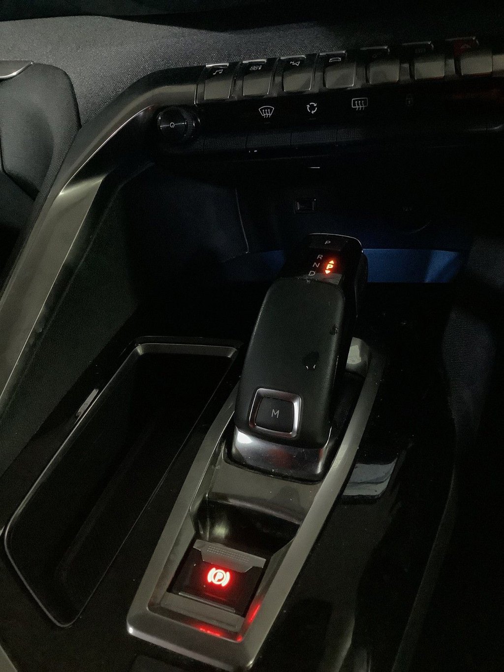 Used Peugeot 3008 2019 for sale - 76855072: Photo 24