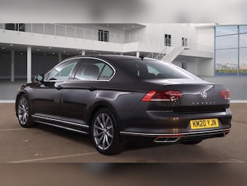 Used Volkswagen Passat 2020 for sale - 76417931: Photo