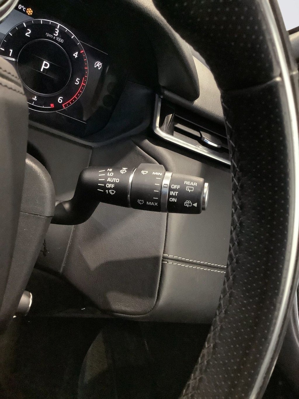 Used Land Rover Range Rover Velar 2019 for sale - 77166024: Photo 10