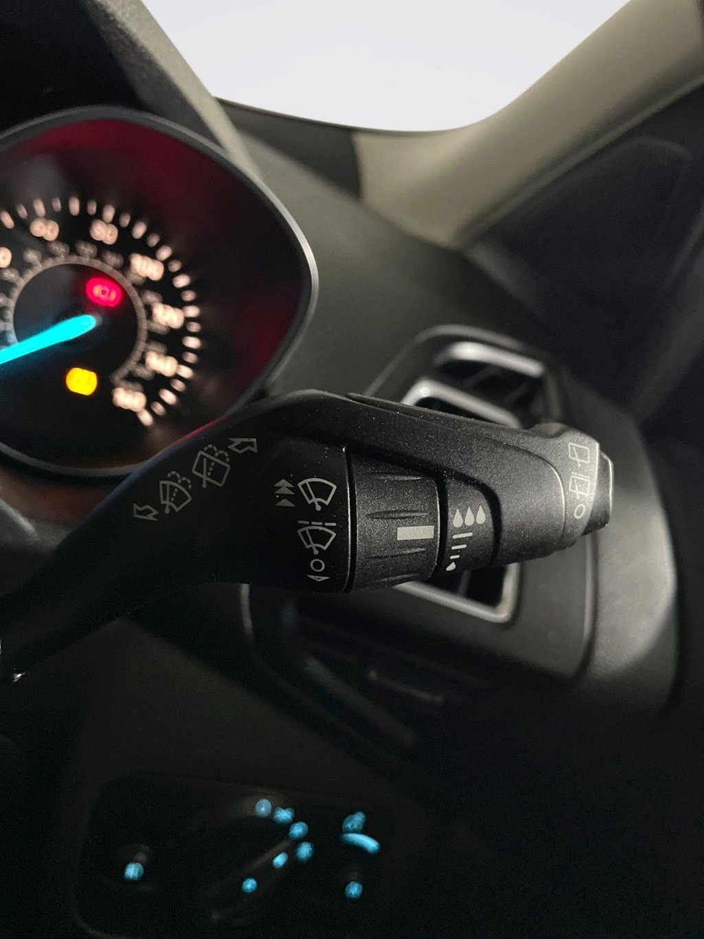 Used Ford Kuga 2017 for sale - 76710913: Photo 21