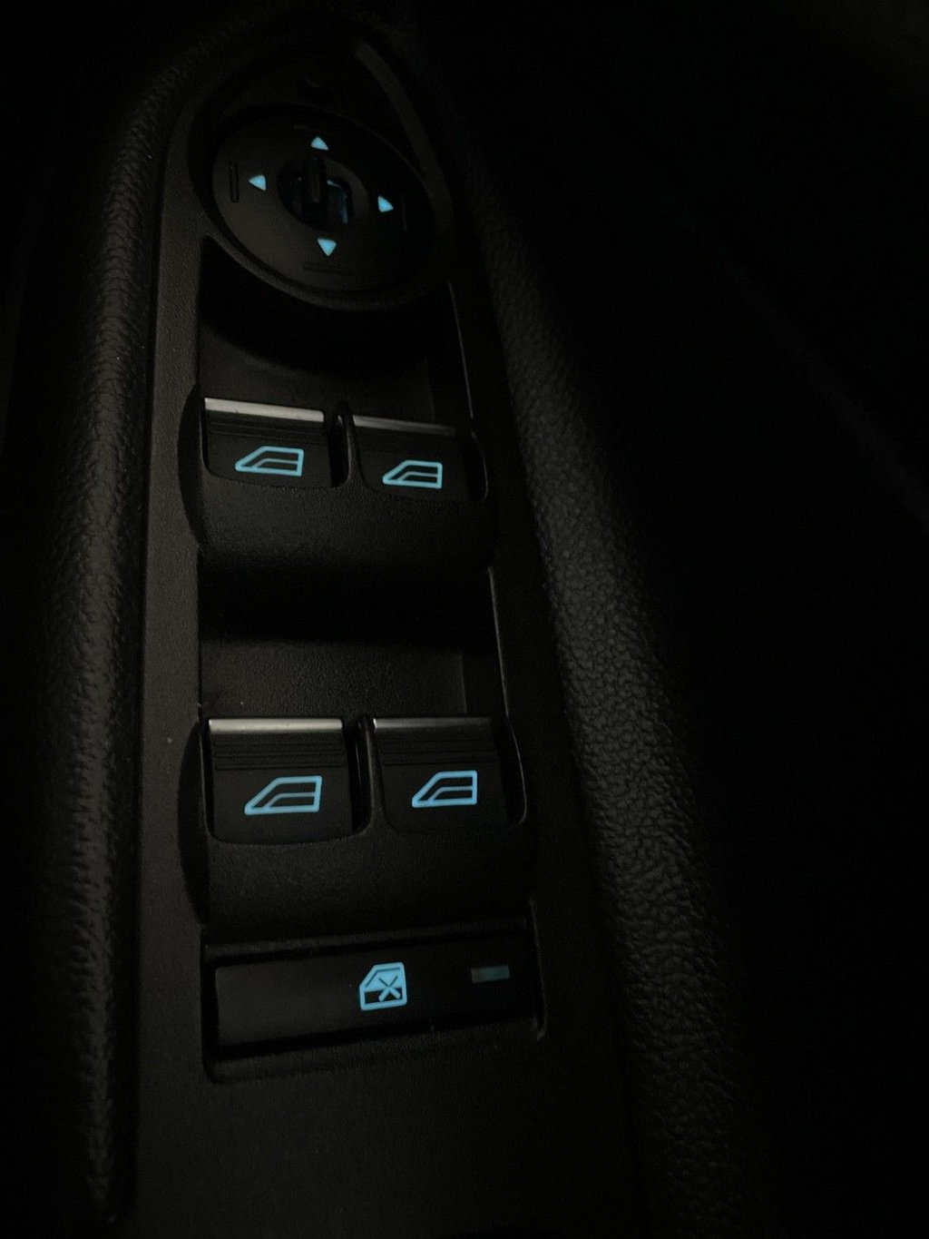 Used Ford Kuga 2017 for sale - 76710913: Photo 30