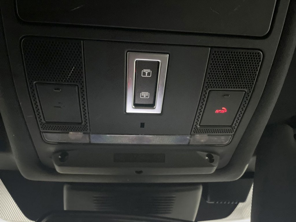 Used Land Rover Discovery Sport 2018 for sale - 76535725: Photo 30