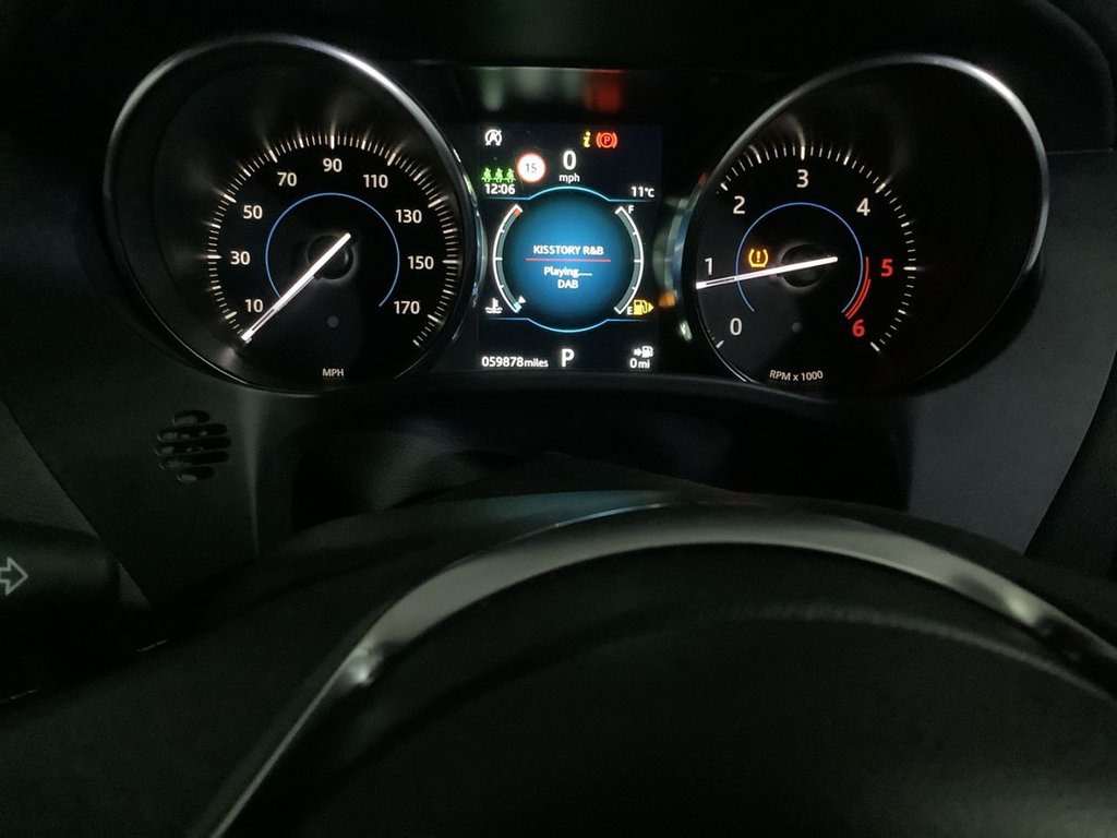 Used Jaguar F-Pace 2018 for sale - 75896313: Photo 17