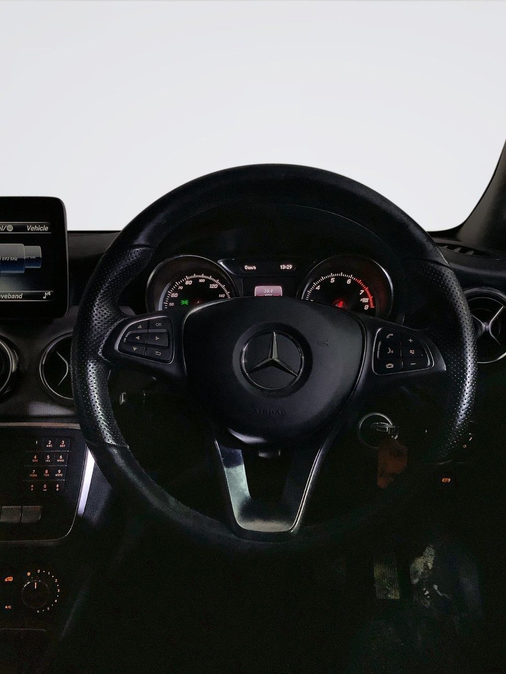 Used Mercedes-Benz GLA 2018 for sale - 76962297: Photo 16