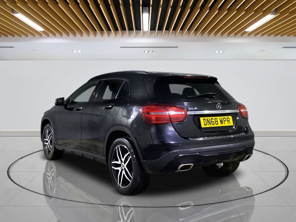 Used Mercedes-Benz GLA 2018 for sale - 76962297: Photo 6