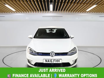 Used Volkswagen Golf 2016 for sale - 77748299: Photo