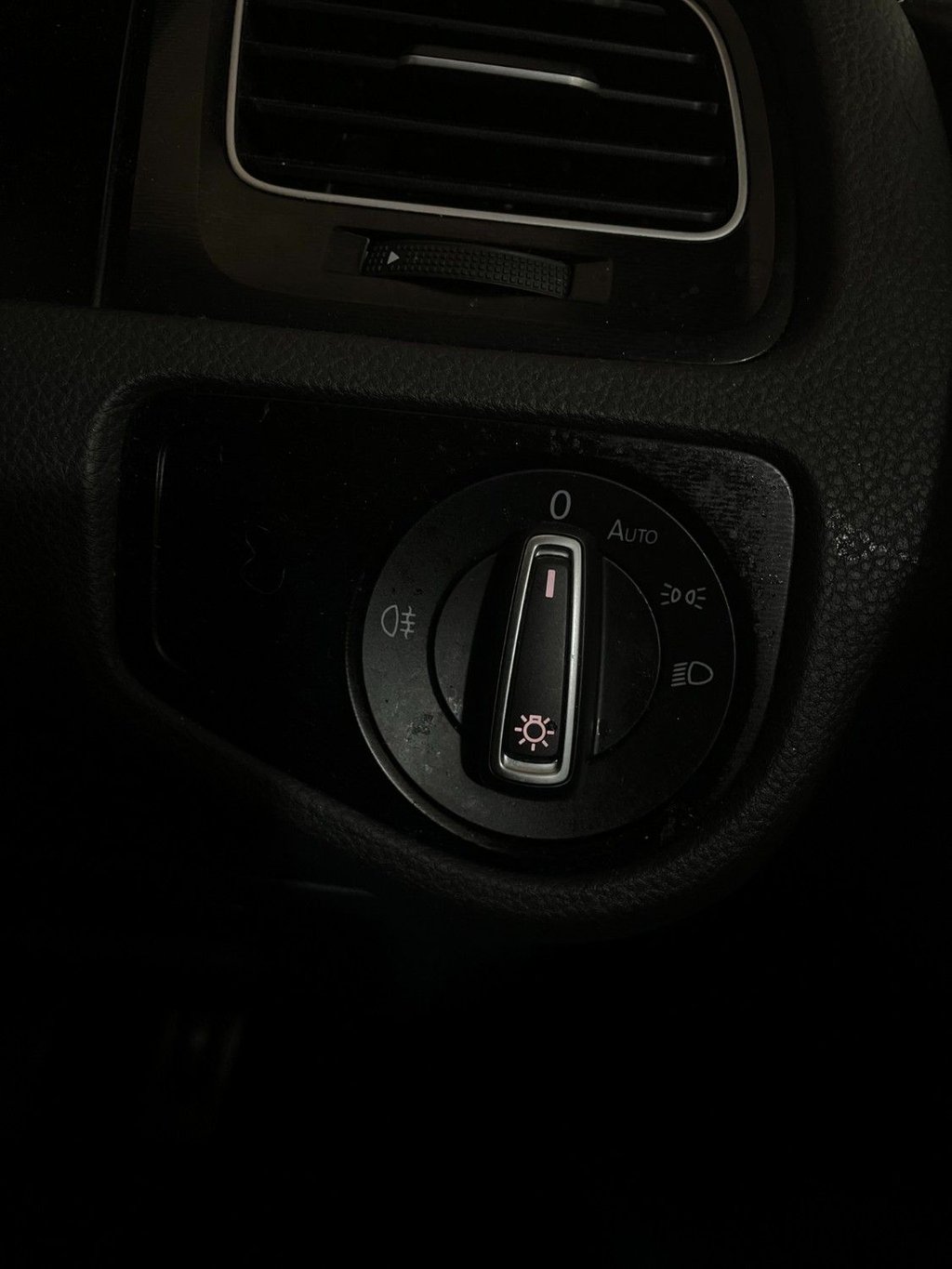 Used Volkswagen Golf 2016 for sale - 77748299: Photo 27