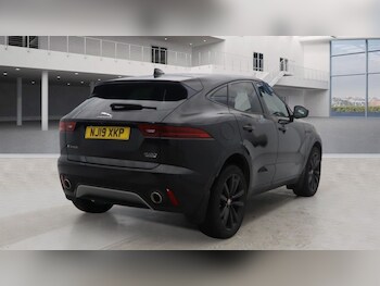 Used Jaguar E-Pace 2019 for sale - 77356762: Photo