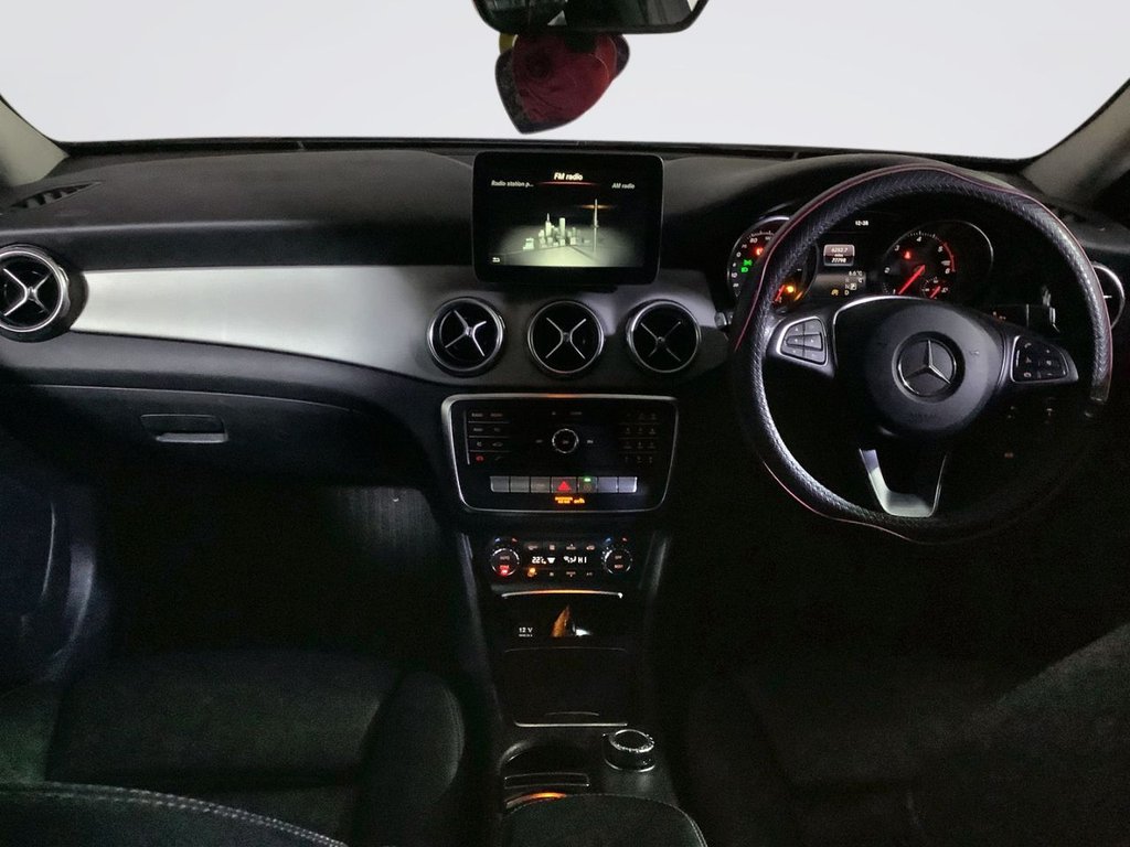 Used Mercedes-Benz A-Class 2017 for sale - 77477543: Photo 3