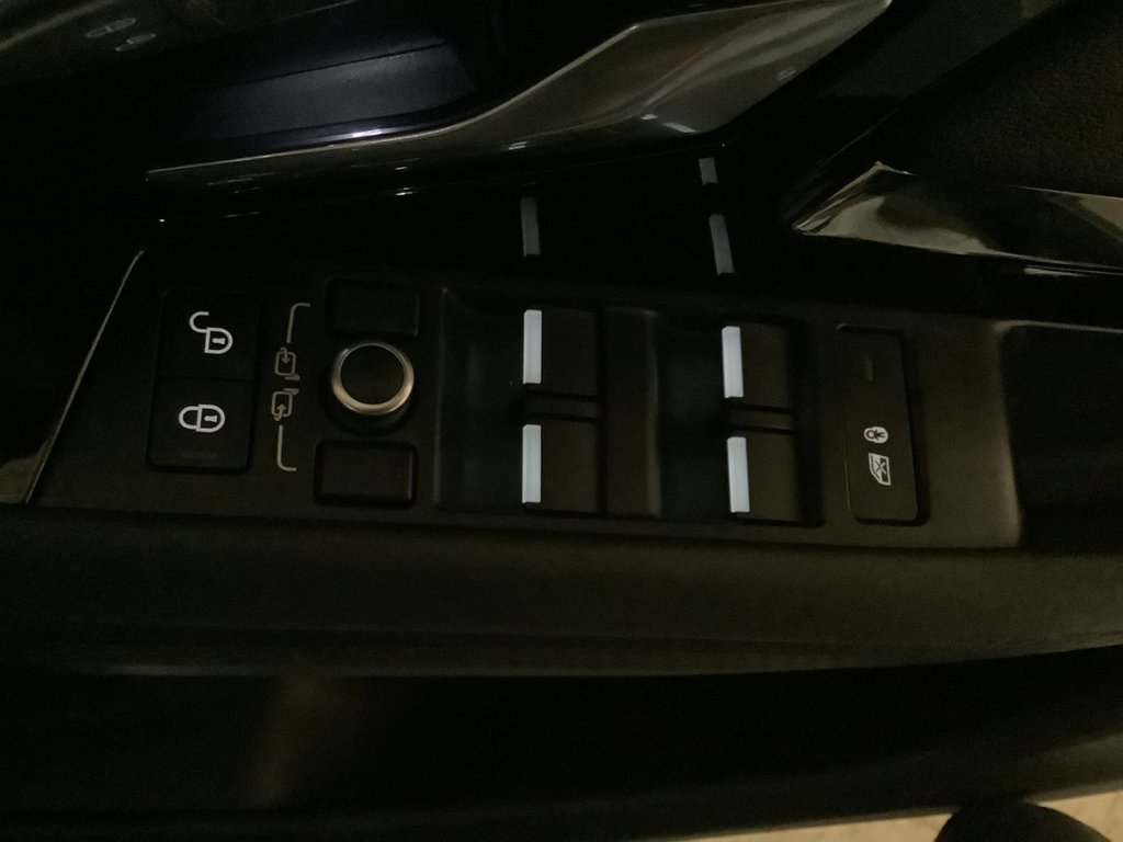 Used Land Rover Range Rover Evoque 2019 for sale - 77122145: Photo 21