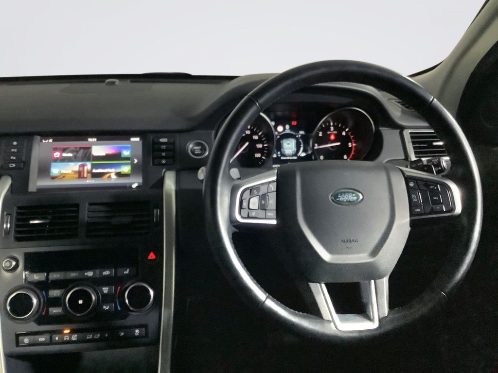 Used Land Rover Discovery Sport 2018 for sale - 76670605: Photo 15