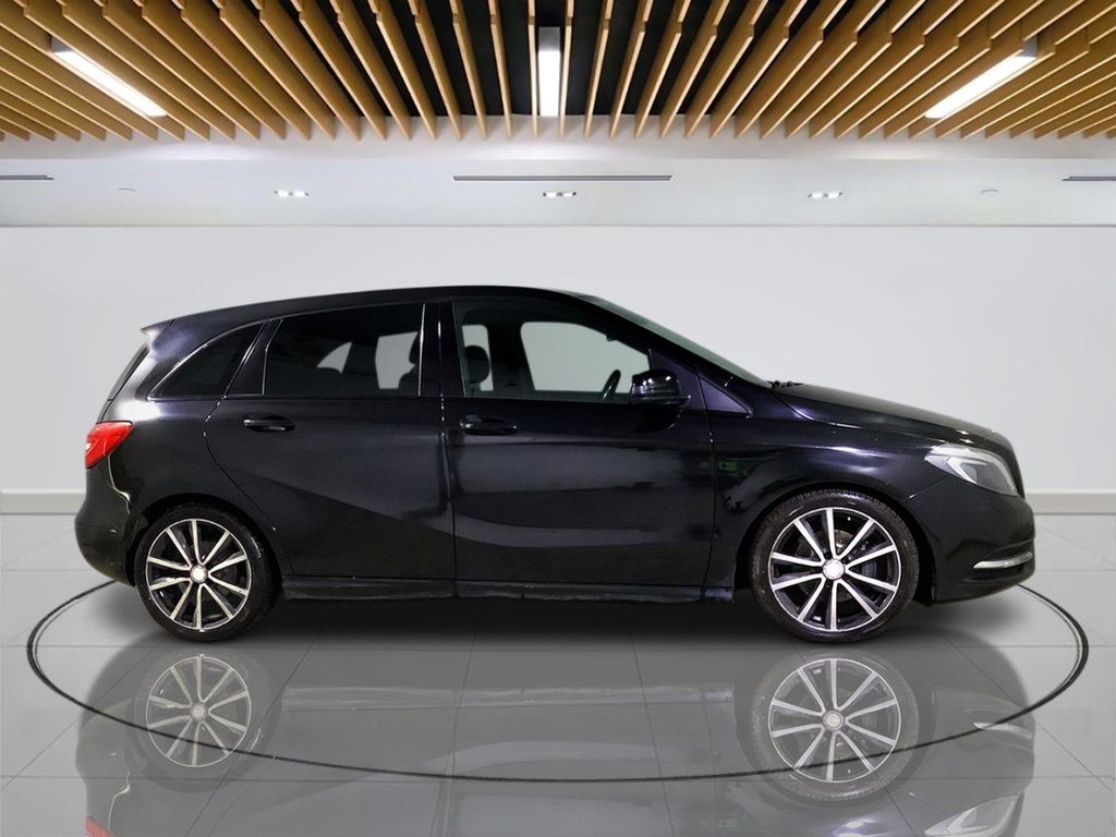 Used Mercedes-Benz B Class 2014 for sale - 76381532: Photo 10