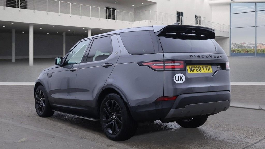 Used Land Rover Discovery 2018 for sale - 76124168: Photo 3