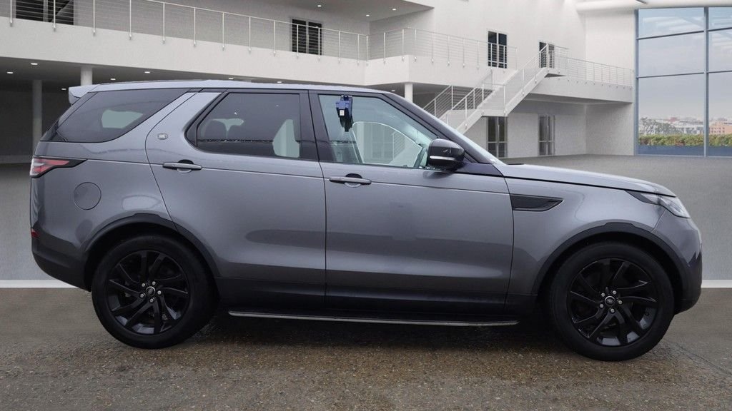 Used Land Rover Discovery 2018 for sale - 76124168: Photo 5