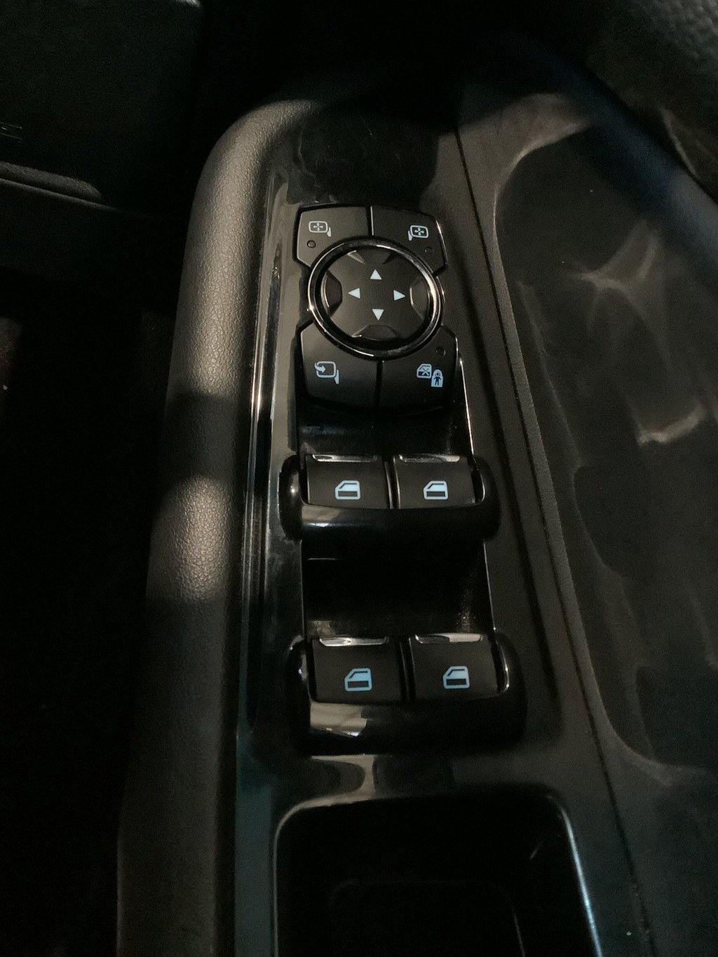 Used Ford Edge 2019 for sale - 77941679: Photo 24