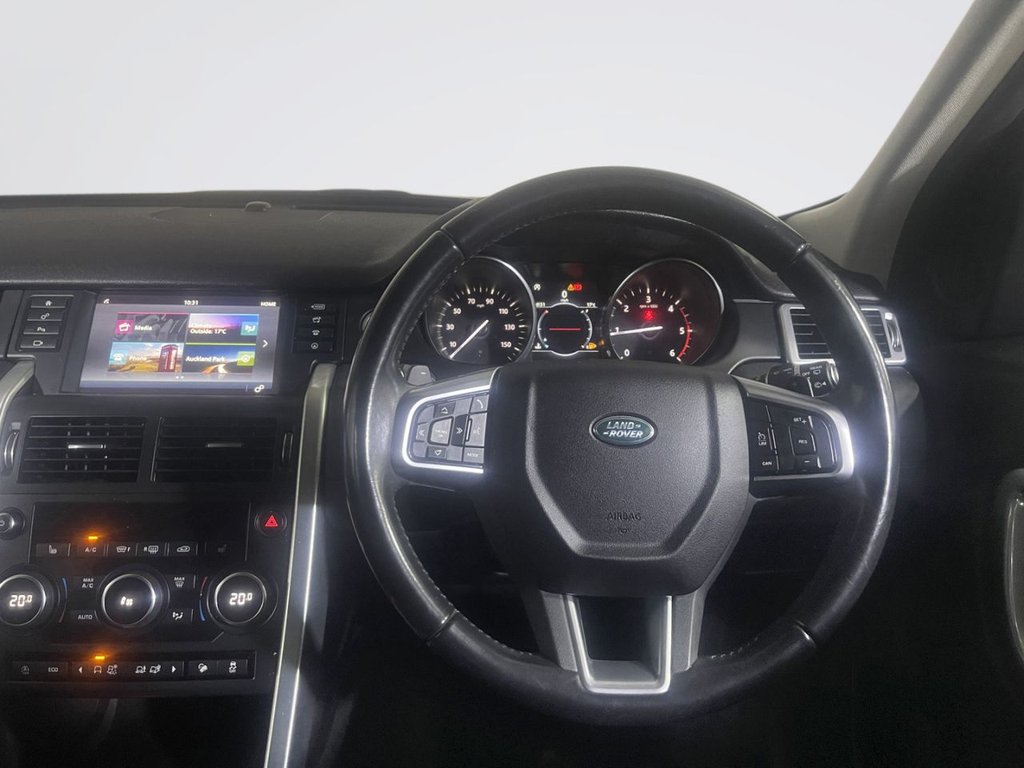 Used Land Rover Discovery Sport 2018 for sale - 77890833: Photo 15