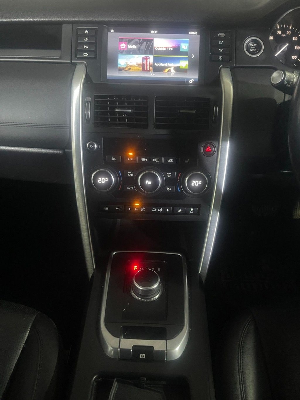 Used Land Rover Discovery Sport 2018 for sale - 77890833: Photo 25