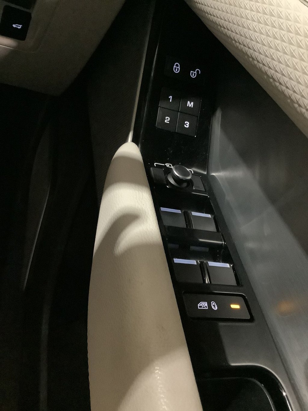 Used Land Rover Range Rover Velar 2019 for sale - 77026798: Photo 24