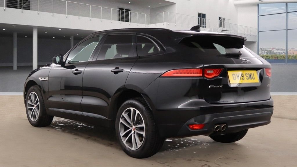 Used Jaguar F-Pace 2019 for sale - 77820938: Photo 3