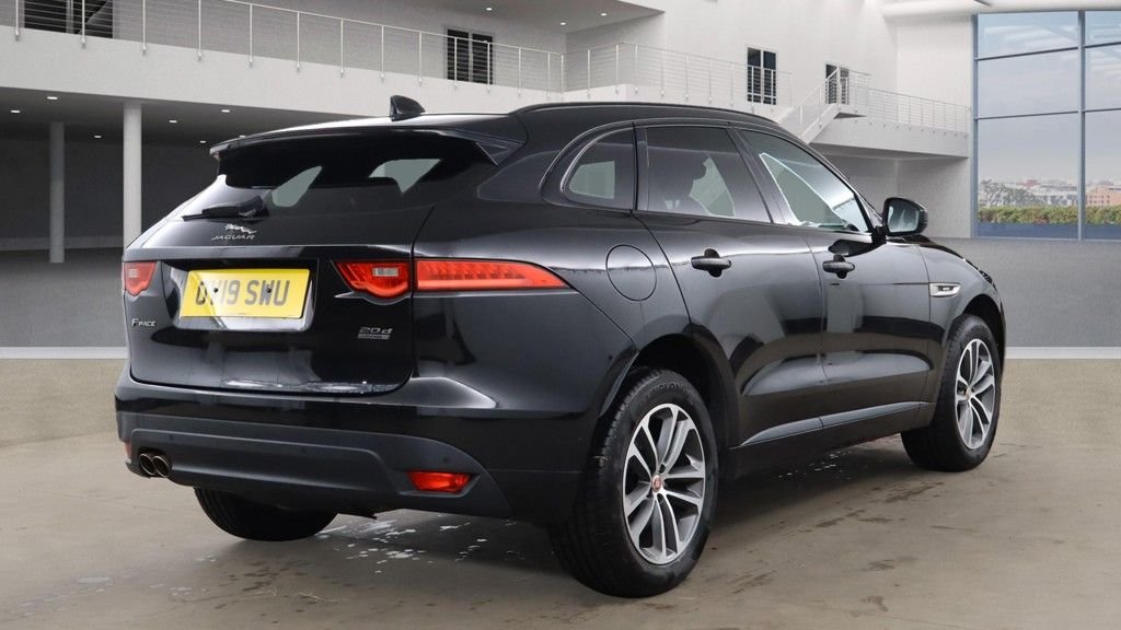 Used Jaguar F-Pace 2019 for sale - 77820938: Photo 4