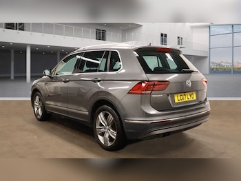 Used Volkswagen Tiguan 2017 for sale - 76547101: Photo