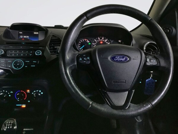 Used Ford Ka+ 2017 for sale - 75242244: Photo 13