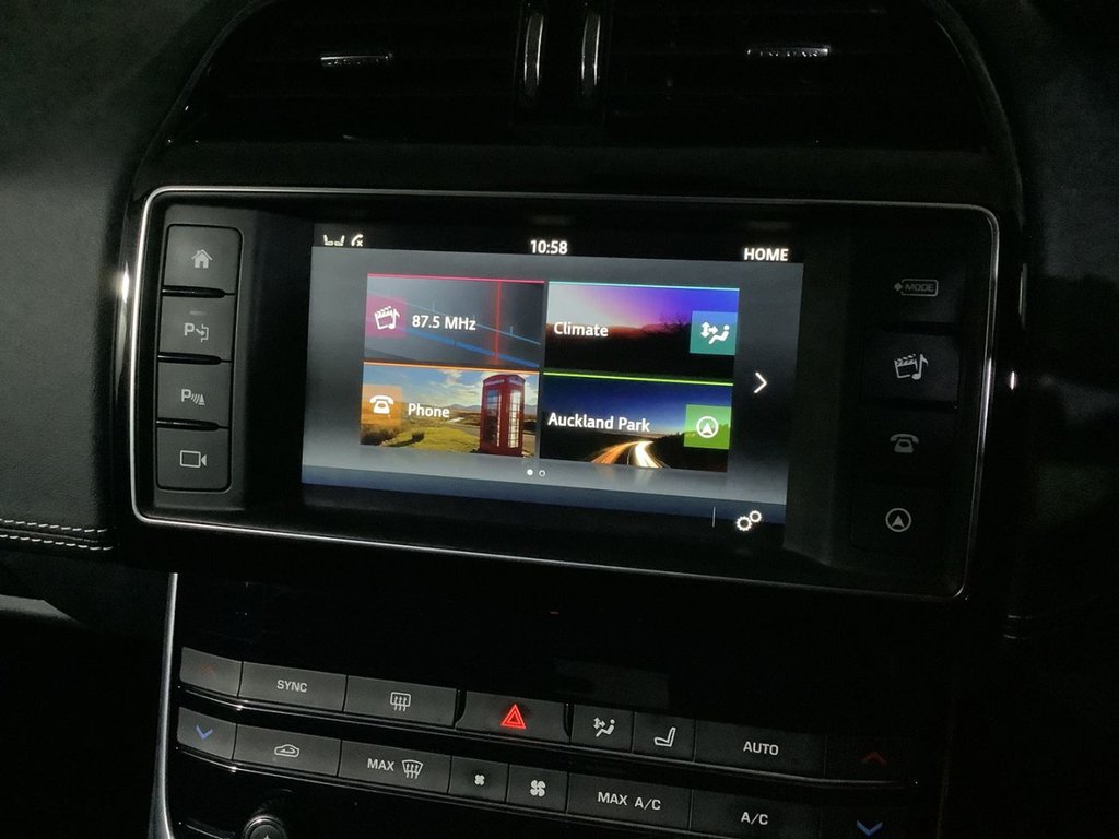 Used Jaguar XE 2017 for sale - 77027034: Photo 23