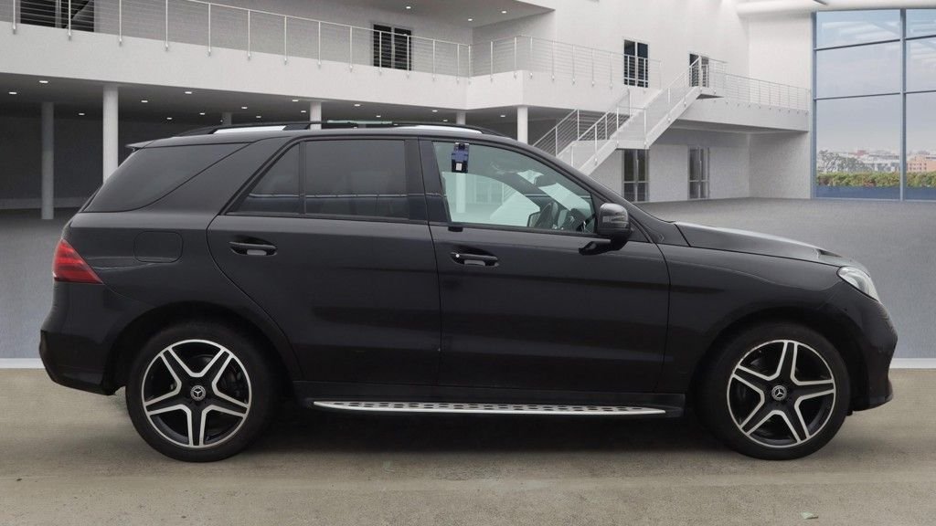 Used Mercedes-Benz GLE 2018 for sale - 77463661: Photo 11