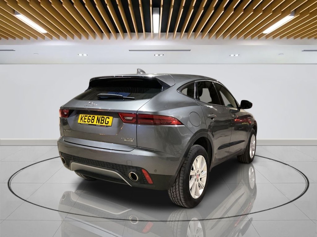 Used Jaguar E-Pace 2018 for sale - 77165919: Photo 7