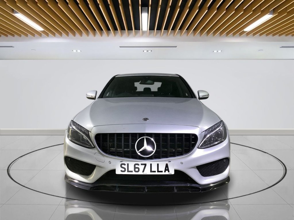 Used Mercedes-Benz C-Class 2018 for sale - 76154540: Photo 2