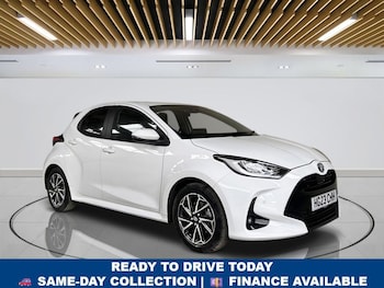 Used Toyota Yaris 2023 for sale - 79027007: Photo