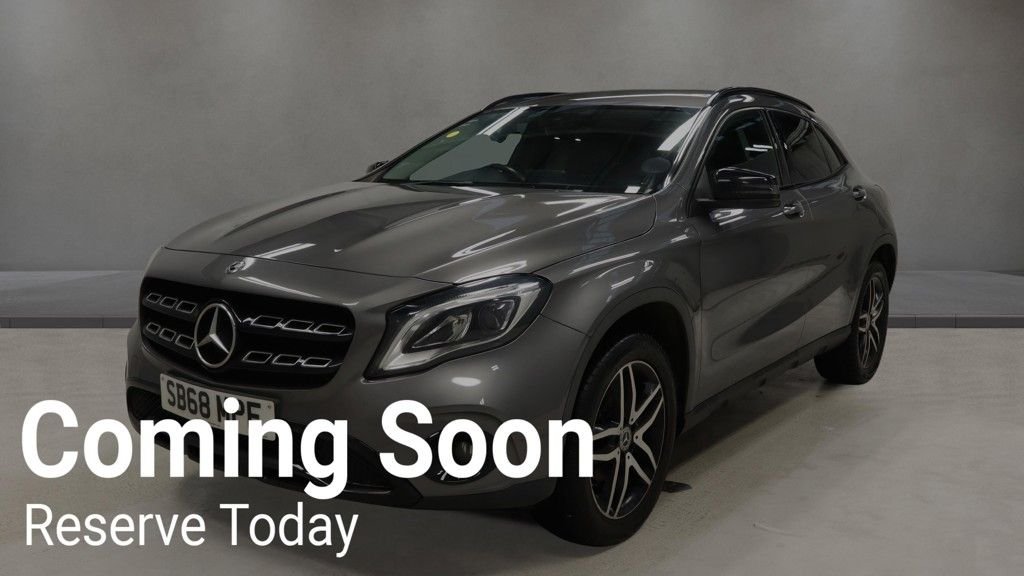 Used Mercedes-Benz GLA 2018 for sale - 77680387: Photo 2