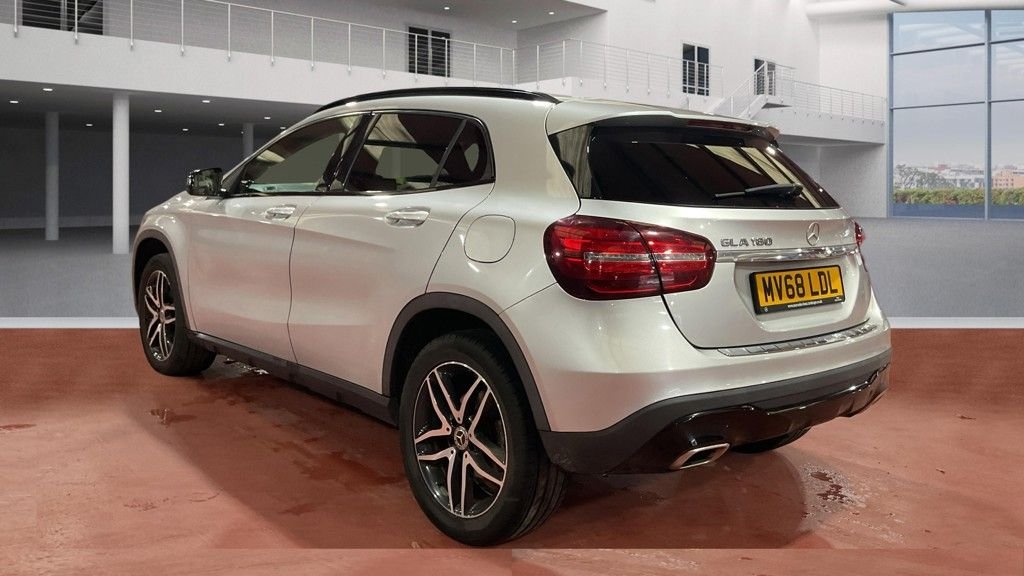 Used Mercedes-Benz GLA 2019 for sale - 77798207: Photo 9