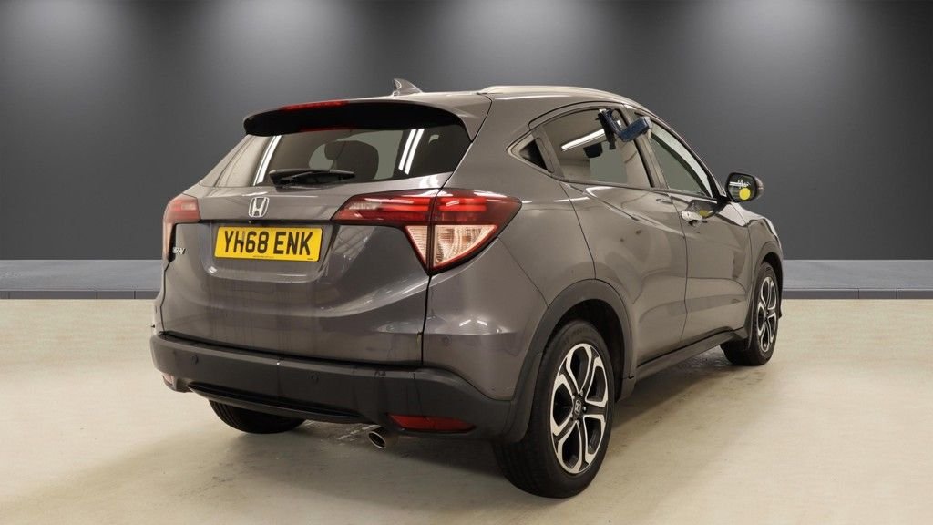 Used Honda HR-V 2018 for sale - 78029762: Photo 4