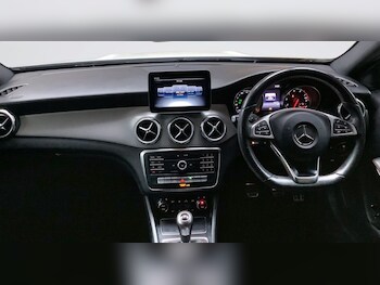 Used Mercedes-Benz GLA 2018 for sale - 77007030: Photo