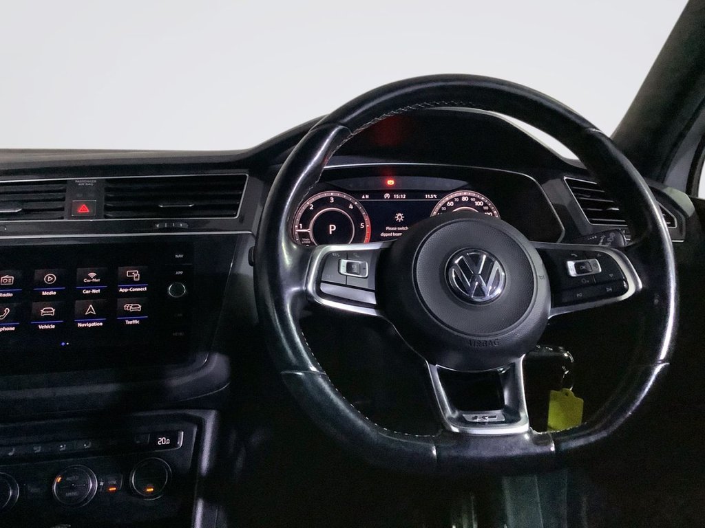 Used Volkswagen Tiguan 2018 for sale - 76105700: Photo 15