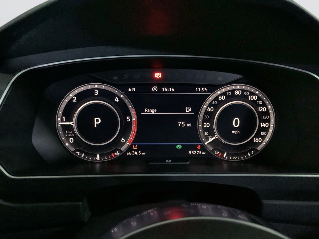 Used Volkswagen Tiguan 2018 for sale - 76105700: Photo 18