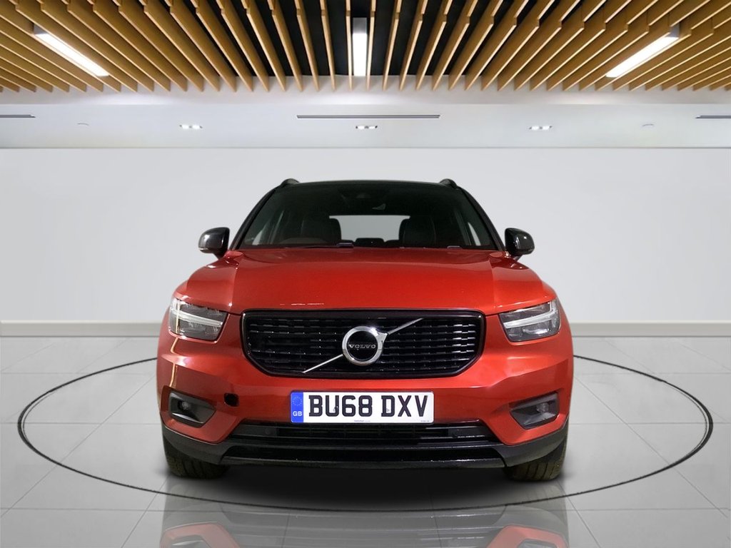 Used Volvo XC40 2018 for sale - 76074066: Photo 2