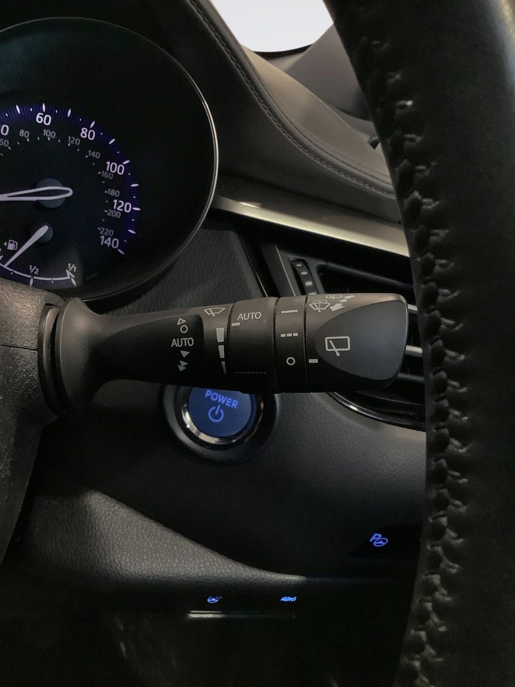 Used Toyota C-HR 2020 for sale - 77897645: Photo 19