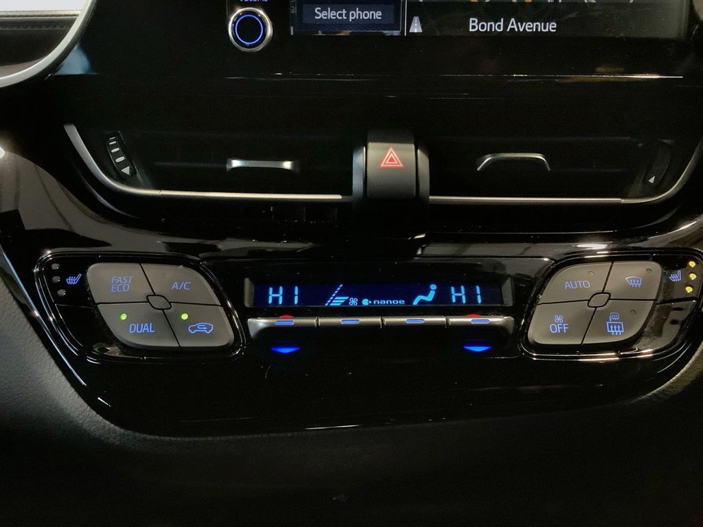 Used Toyota C-HR 2020 for sale - 77897645: Photo 22