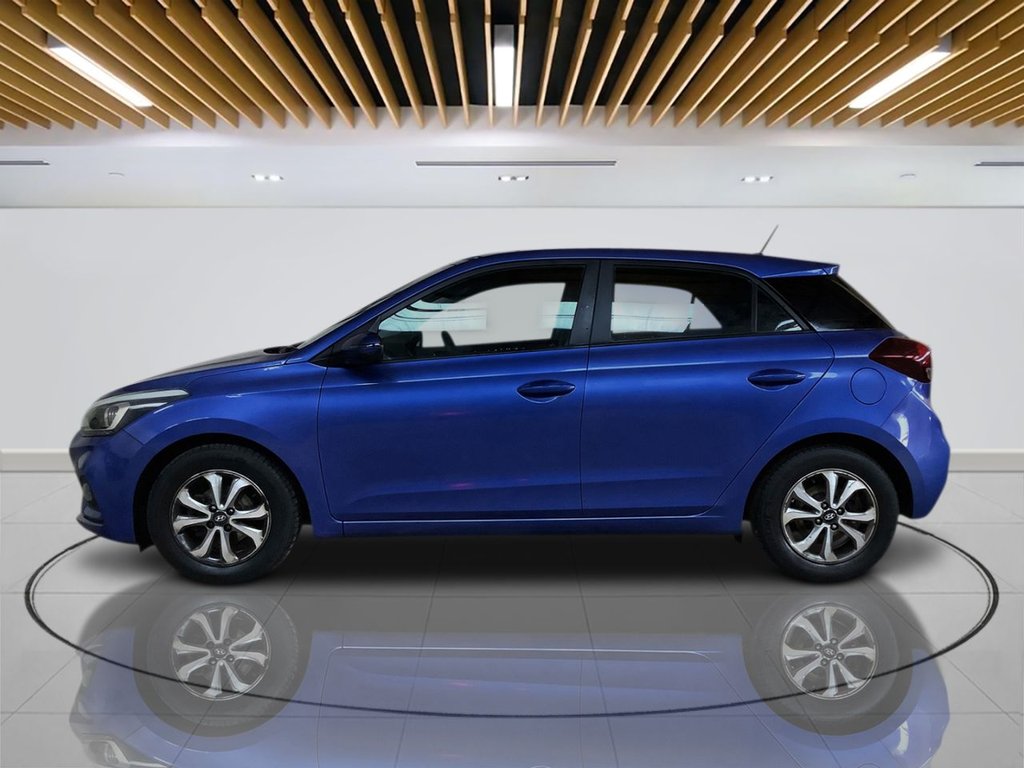Used Hyundai i20 2018 for sale - 77703562: Photo 4