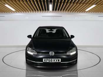 Used Volkswagen Golf 2018 for sale - 74312759: Photo