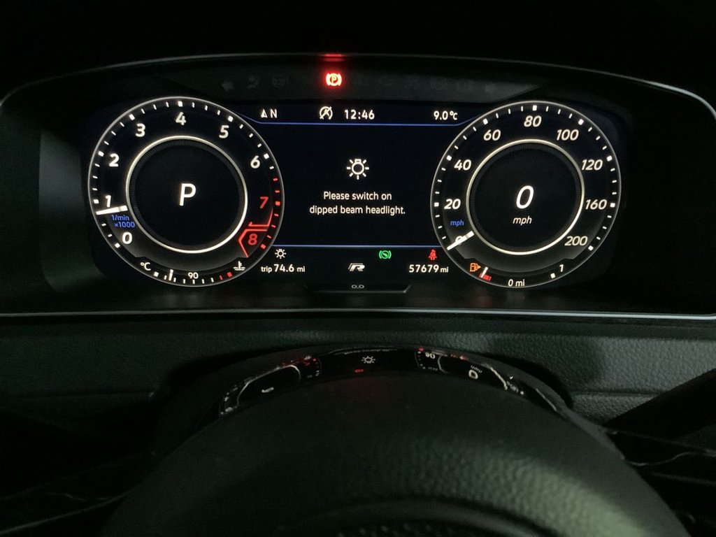 Used Volkswagen Golf 2017 for sale - 77065100: Photo 18