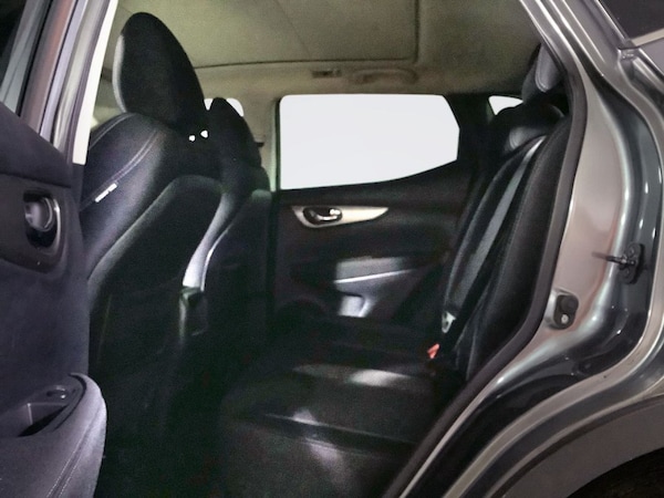 Used Nissan Qashqai 2017 for sale - 76148099: Photo 13