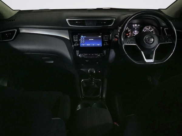 Used Nissan Qashqai 2017 for sale - 76148099: Photo 3