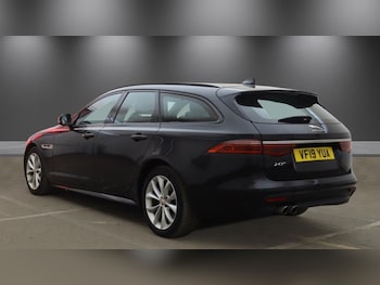 Used Jaguar XF 2019 for sale - 78271685: Photo