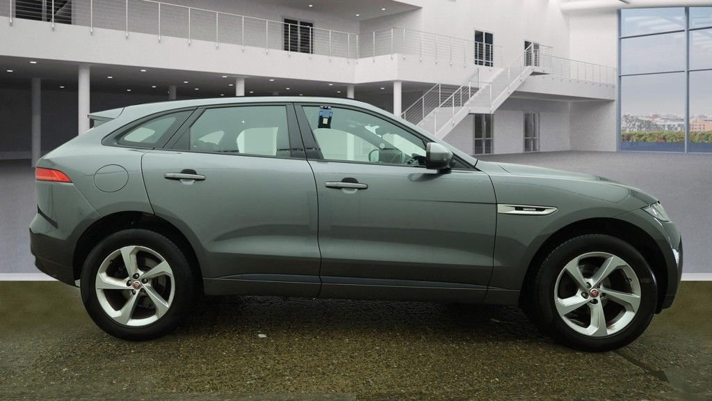Used Jaguar F-Pace 2018 for sale - 77835290: Photo 11