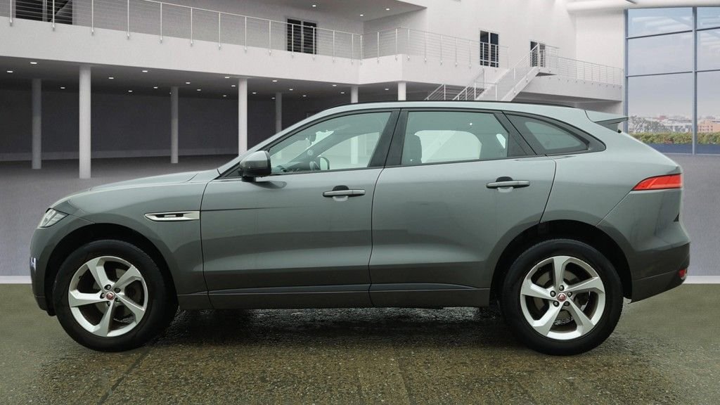 Used Jaguar F-Pace 2018 for sale - 77835290: Photo 12